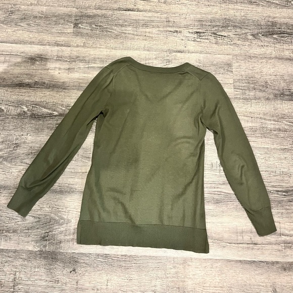 J.Crew Factory olive colored v-neck sweater - size xs but fits like a small. - Picture 3 of 3